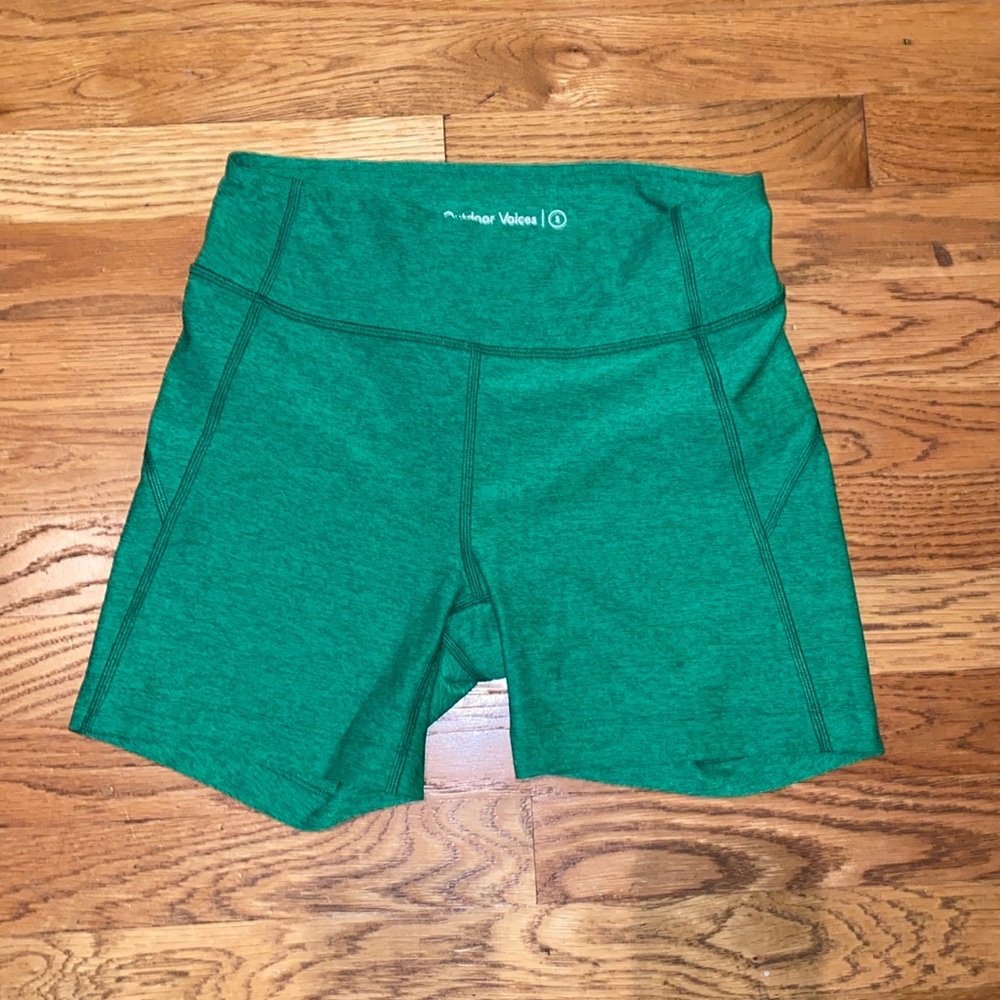 Outdoor Voices Spearmint Green Athletic Bike Short 5" Inseam Bright Green